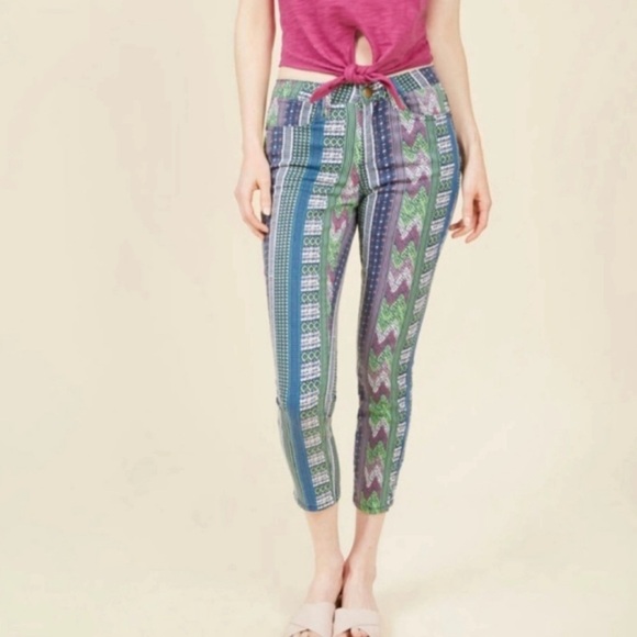 ModCloth Daytime Dash Cropped Pants in Geo Jam Large - Picture 1 of 13